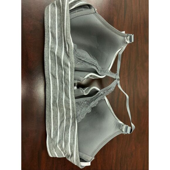 NWT Cacique Lightly Lined T-Shirt Stripe Bra Front Closure Size 42C - Picture 2 of 7